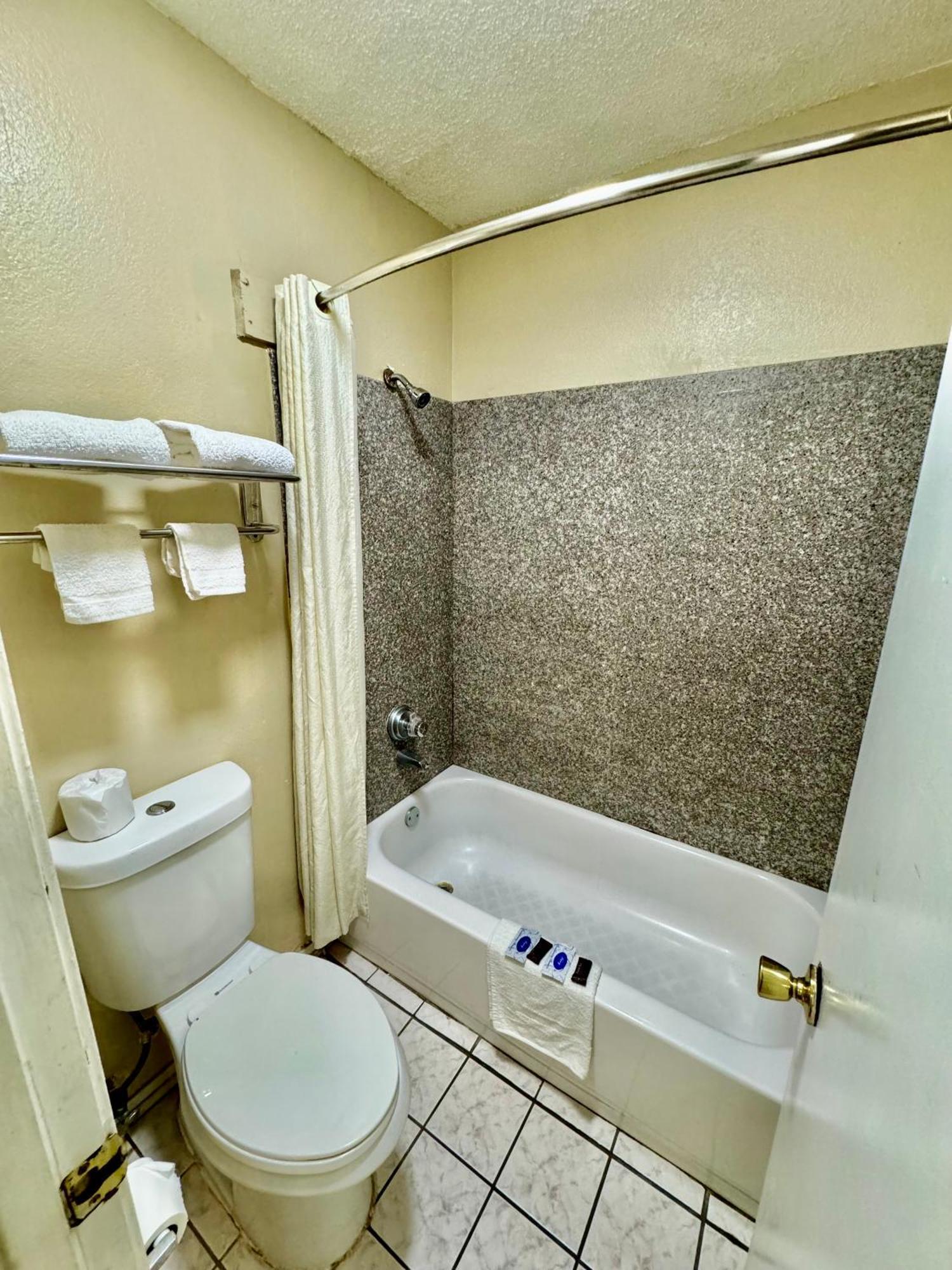 Seagoville Inn Ngoại thất bức ảnh